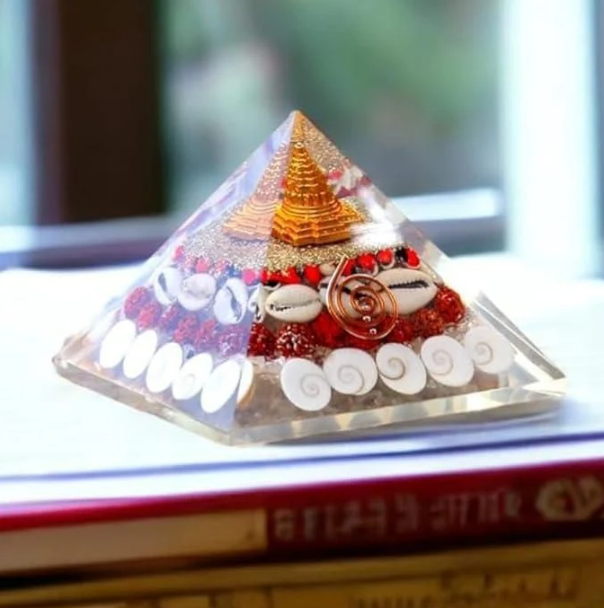 Crystal Gomati Chakra Shree Yantra Pyramid